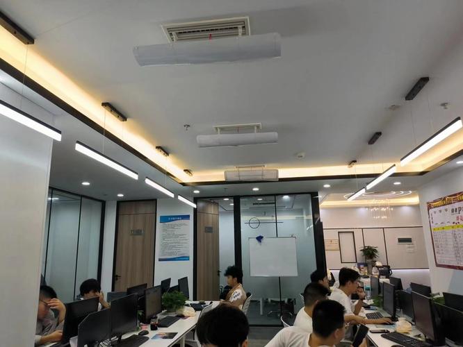 眉山市仁天金服互联网信息咨询 专业信息咨询服务，助力企业与个人高效决策